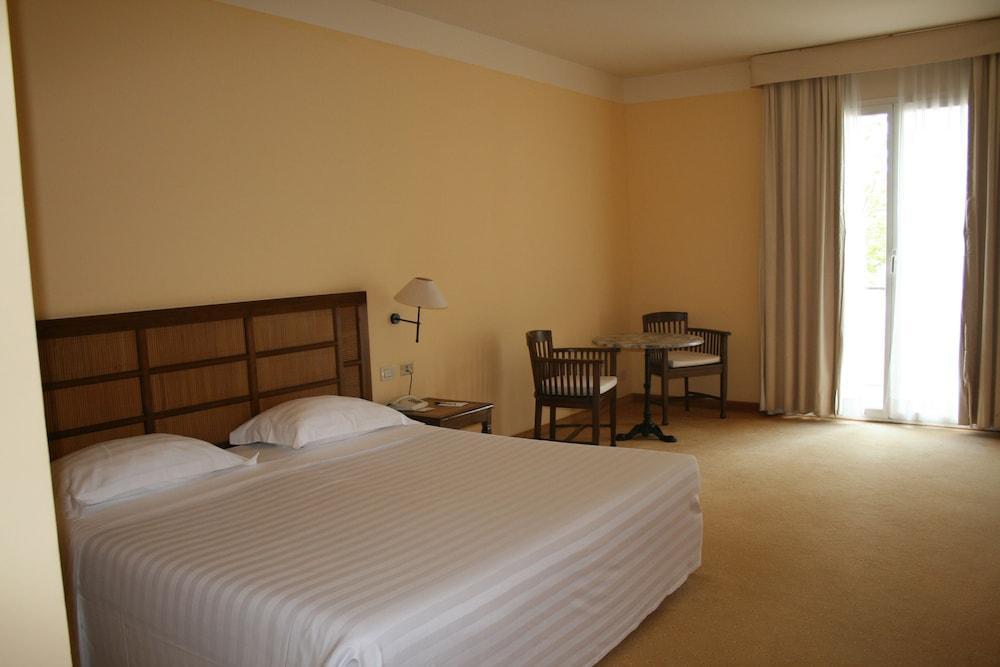 Hotel Punta San Martino Arenzano Zewnętrze zdjęcie